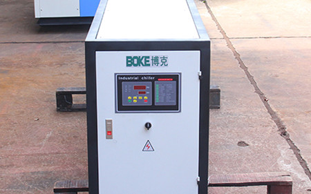 怎么解決螺桿式冷水機(jī)斷水故障？