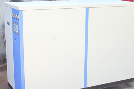 為什么水冷箱式冷水機(jī)會(huì)漏水？如何解決？